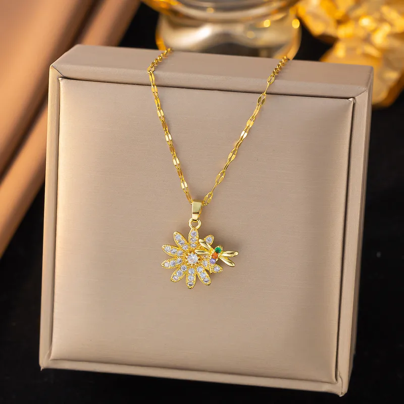 Collier "Flower and libellule"